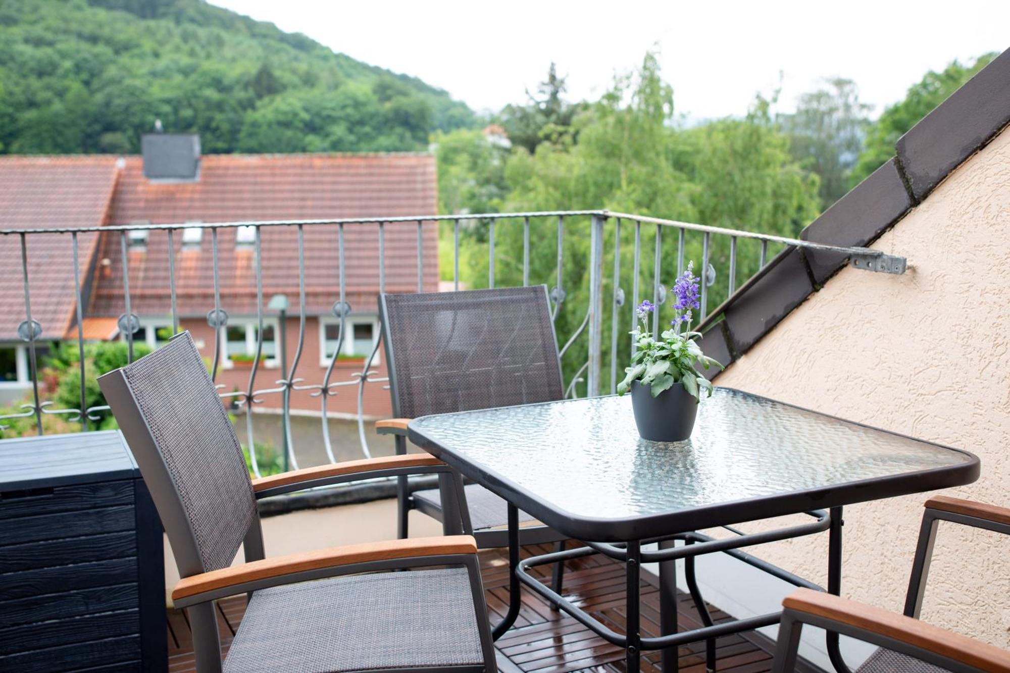 Neu! 9,8 Aussergewoehnlich Bergblick Mit Balkon Boxspringbett Kaffeevollautomat Inkl Bettwaesche Handtuecher #meenefewo De Bad Harzburg